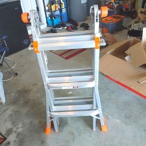 Tacklife 13ft adjustable ladder